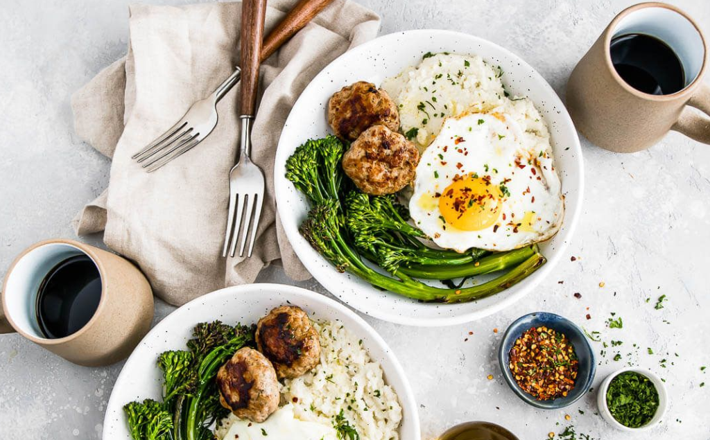 Breakfast Grits Bowls