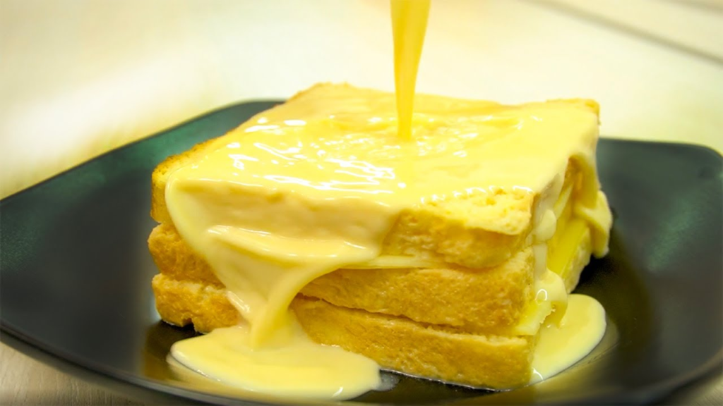 Waffle House Cheese N’ Eggs With Raisin Toast Price, Nutrition, Allergen and Gluten Information